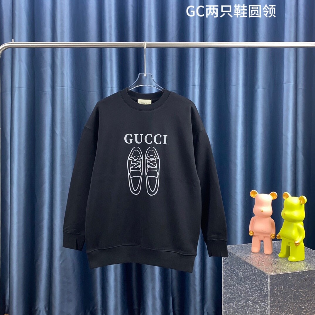 GC两只鞋圆领350克纯棉华棉