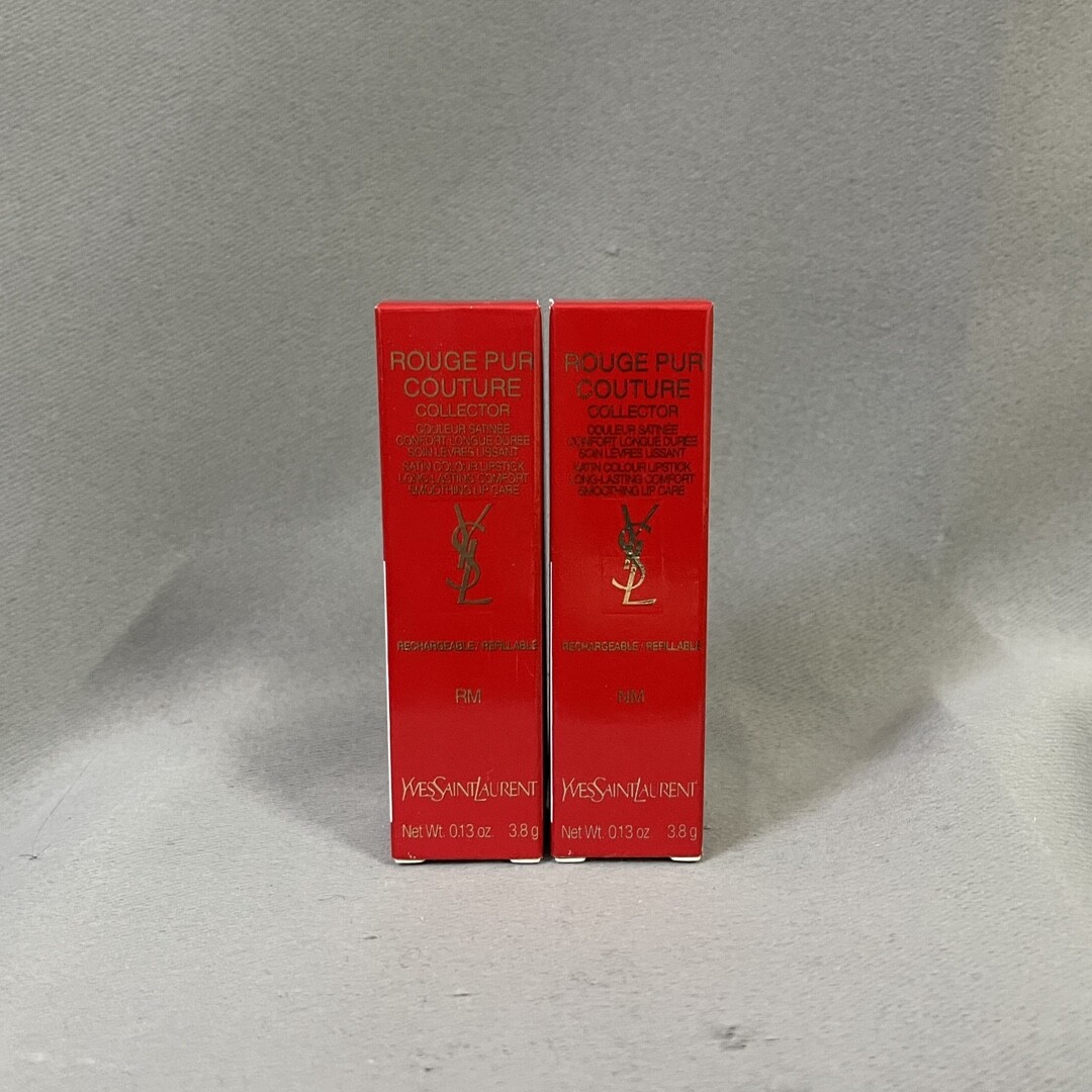 圣罗兰方管红管口红实拍现货2色：NM#，RM#。圣罗兰新年红色方管口红！圣罗兰全红方管口红YSL圣罗兰方管红管#NM 裸缪斯松弛感满满低饱和裸杏色低饱和请按照这个标准卷!YSL圣罗兰方管红管#RM 红