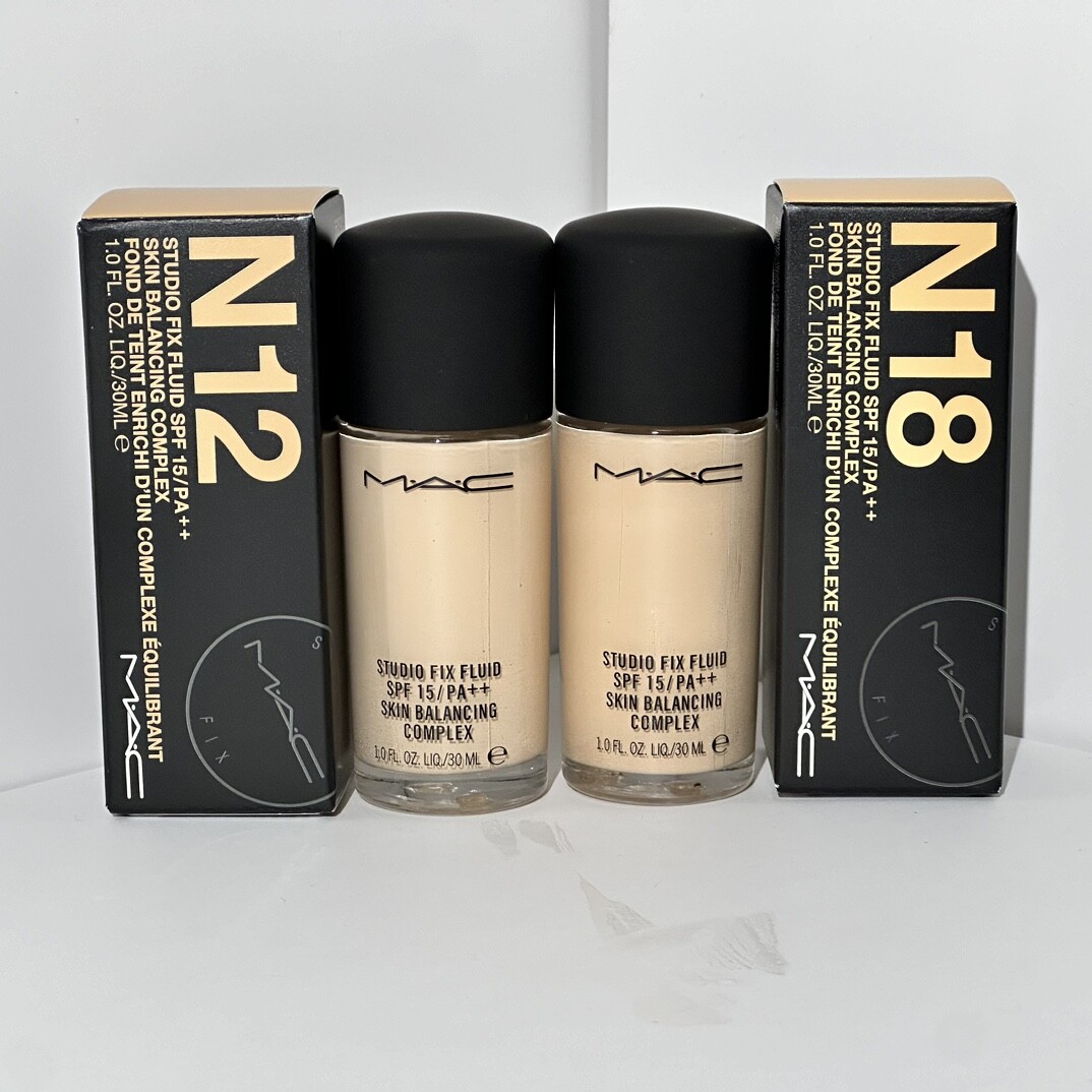 高质量MAC粉底液30ml带喷头有配喷头2色：N12、N18 Mac无暇粉底液30ml 。MAC魅可定制无暇粉底液正品油干皮持久遮瑕控油保湿Mac魅可无暇粉底液30ml