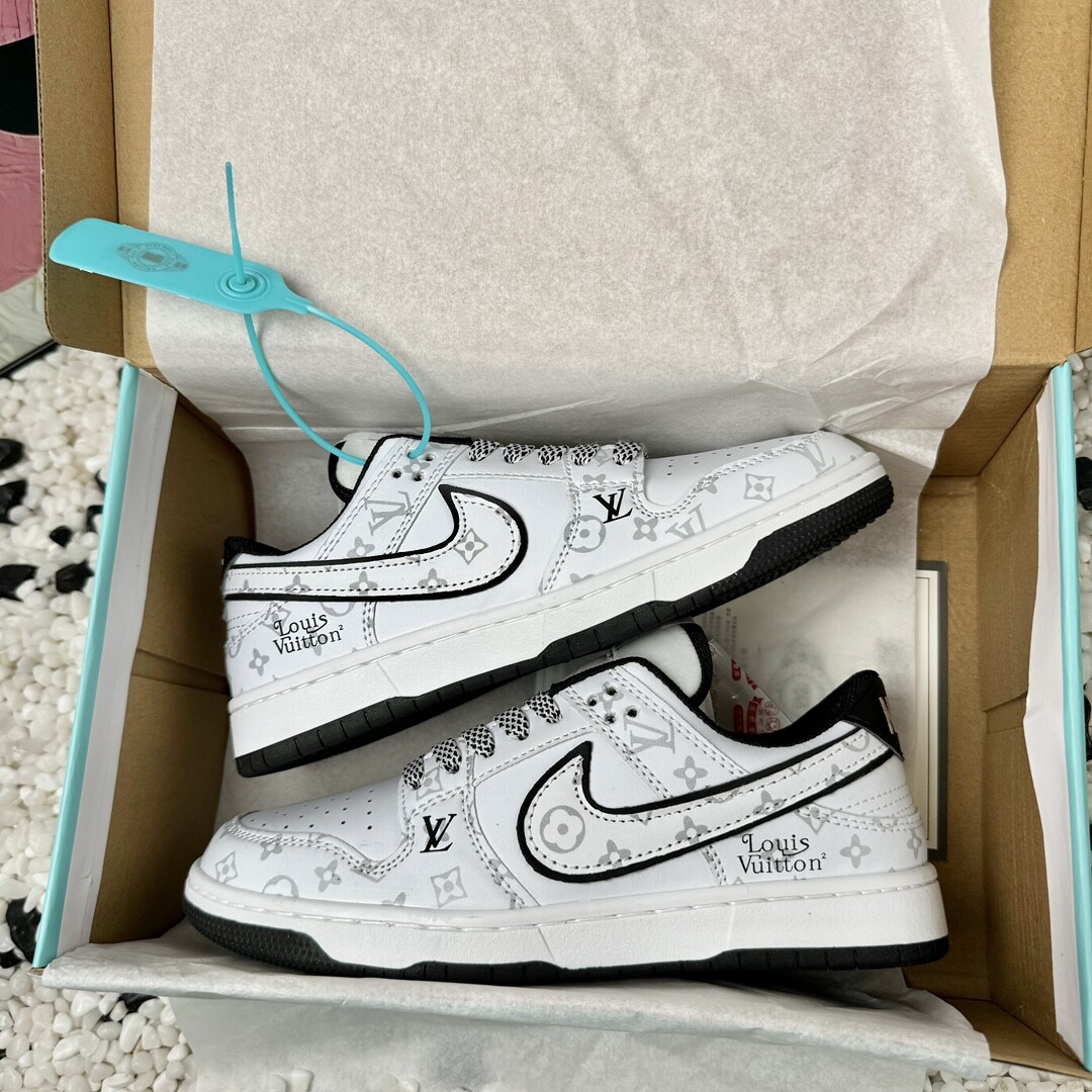 Nike Dunk SB lv白黑 尺码36-44 男女码现货