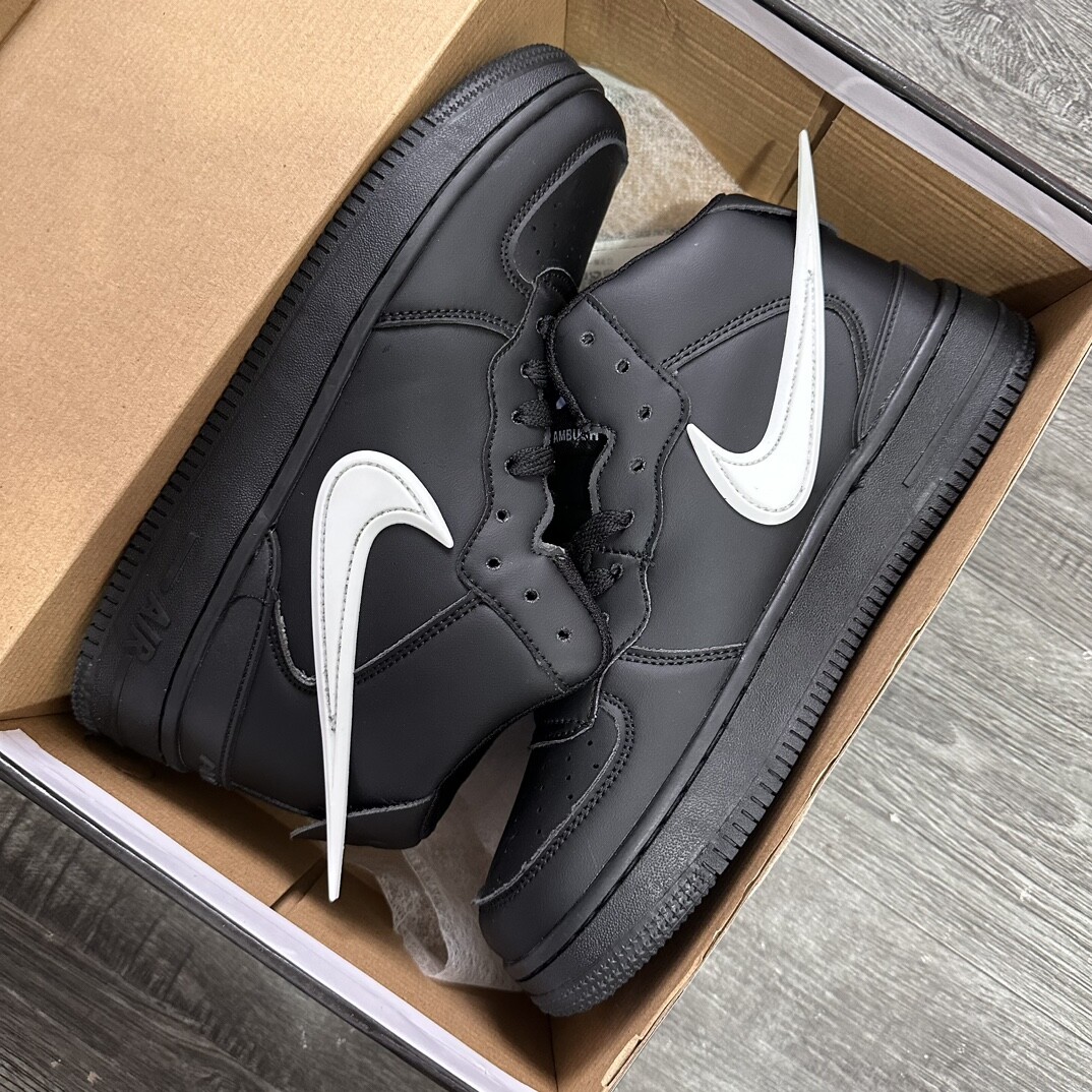 Nike Air Force 空军一号 空军高帮 白黑 飞机勾 36-44码  男女现货