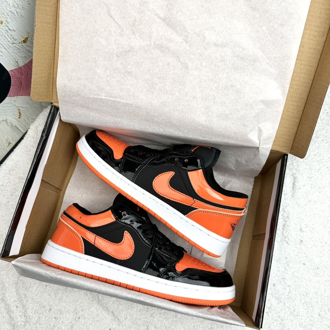 Air Jordan 1 Low Aj1低帮 亮橘码数36-44 男女