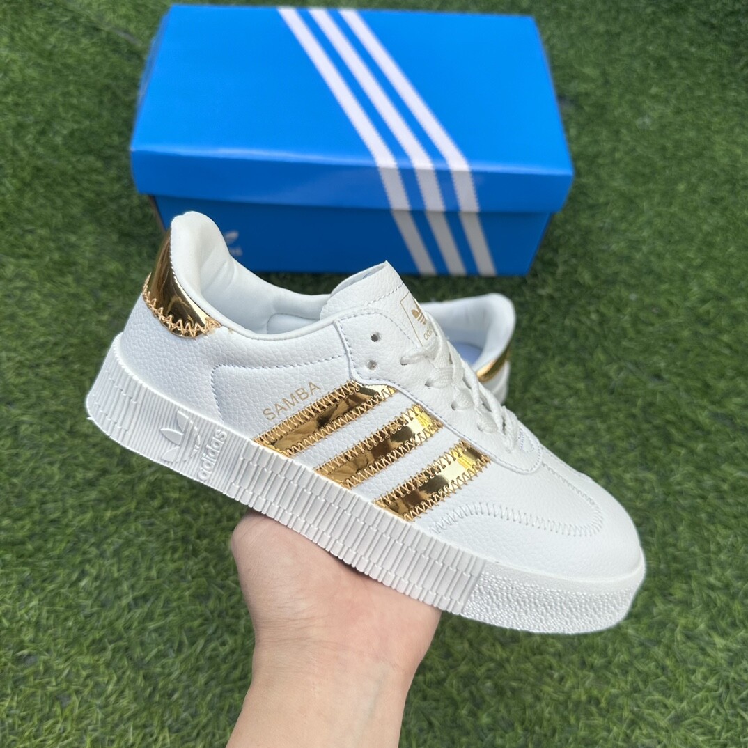 adidas 阿迪厚底白金Size 36-44