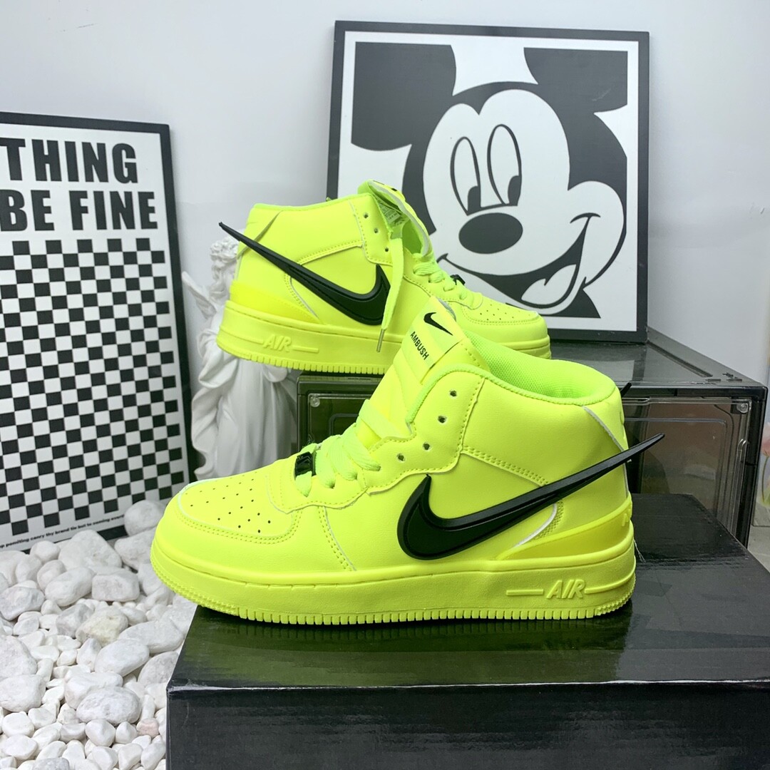  Nike Air Force 空军一号 空军高帮荧光绿飞机勾 36-44码  男女现货