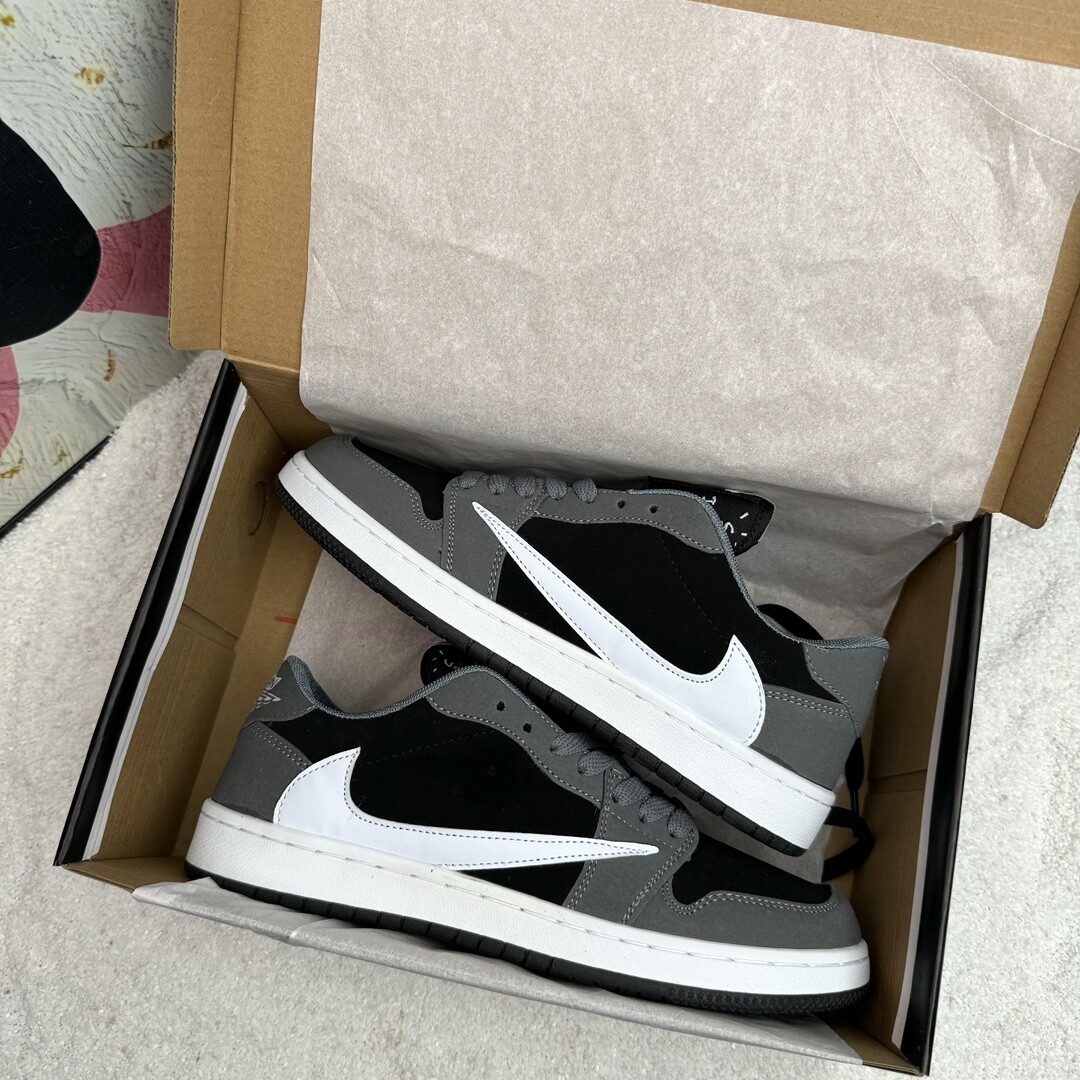 Air Jordan 1 Low Aj1低帮  黑灰倒钩 码数36-44 男女现货