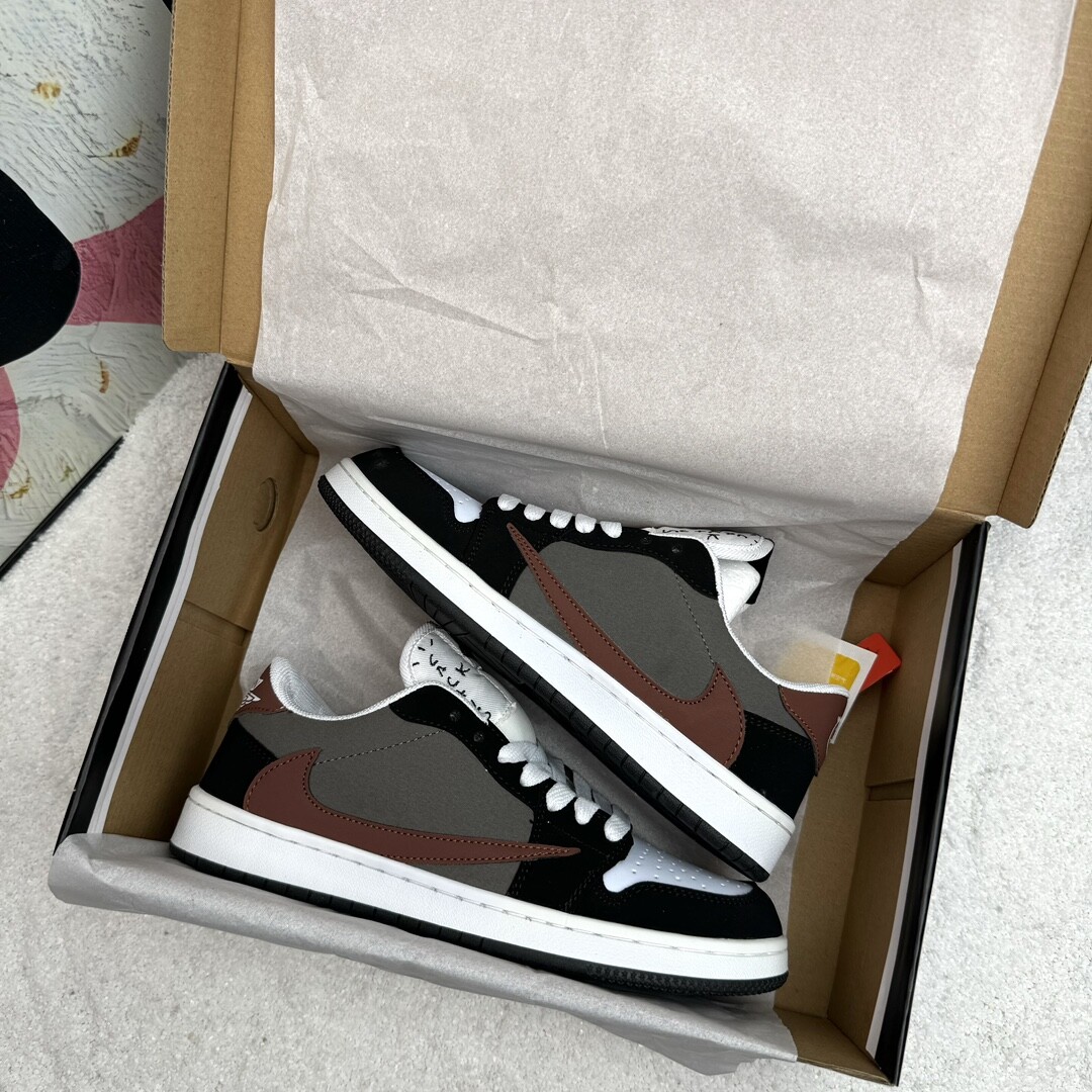 Air Jordan 1 Low Aj1低帮  黑棕倒钩 码数36-44 男女现货