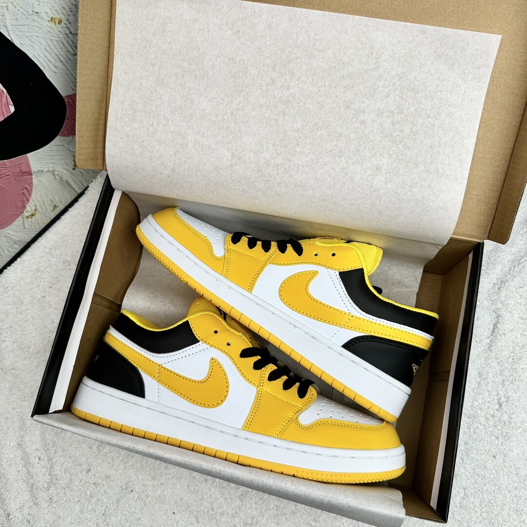 Air Jordan 1 Low Aj1低帮 白黑黄 码数36-44 男女