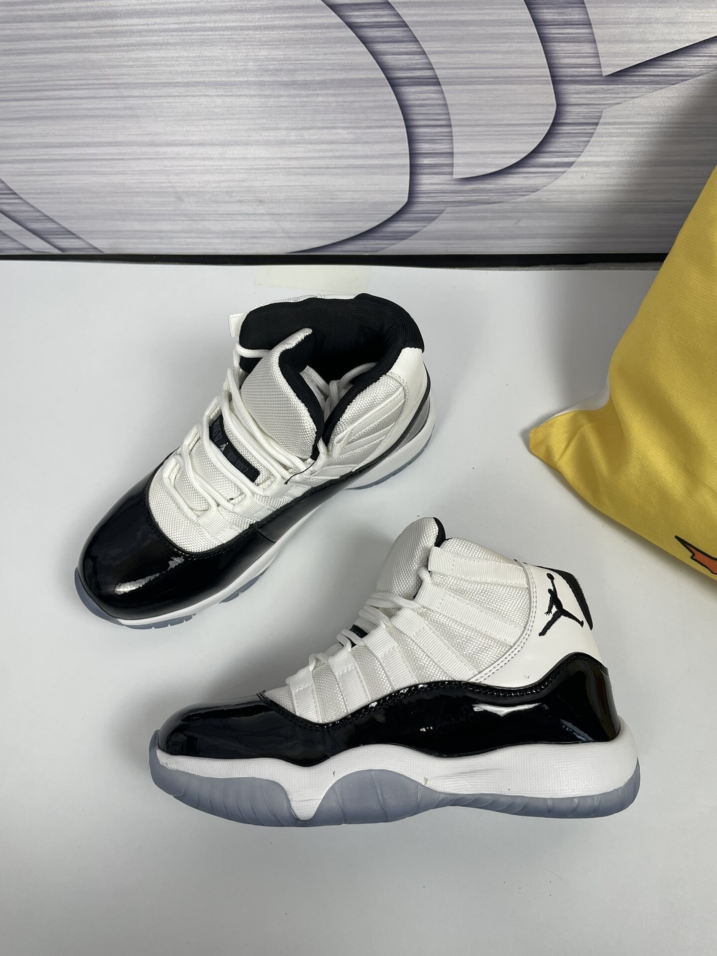  Air Jordan 11 High Aj11高帮 黑白康扣 码数36-44