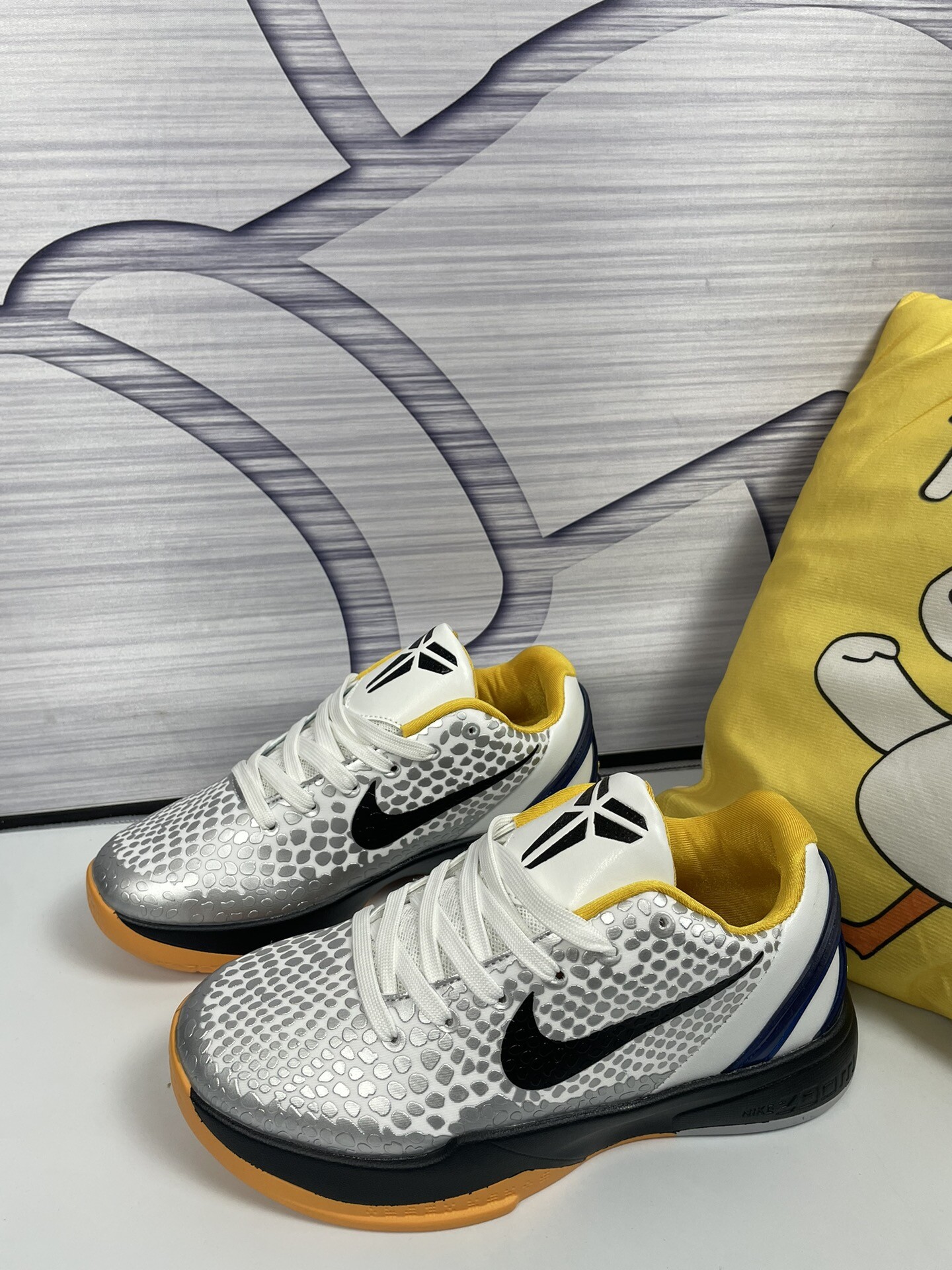 NK Zoom Kobe 6 Protro 科比6 季后塞 白黑黄 码数36-44