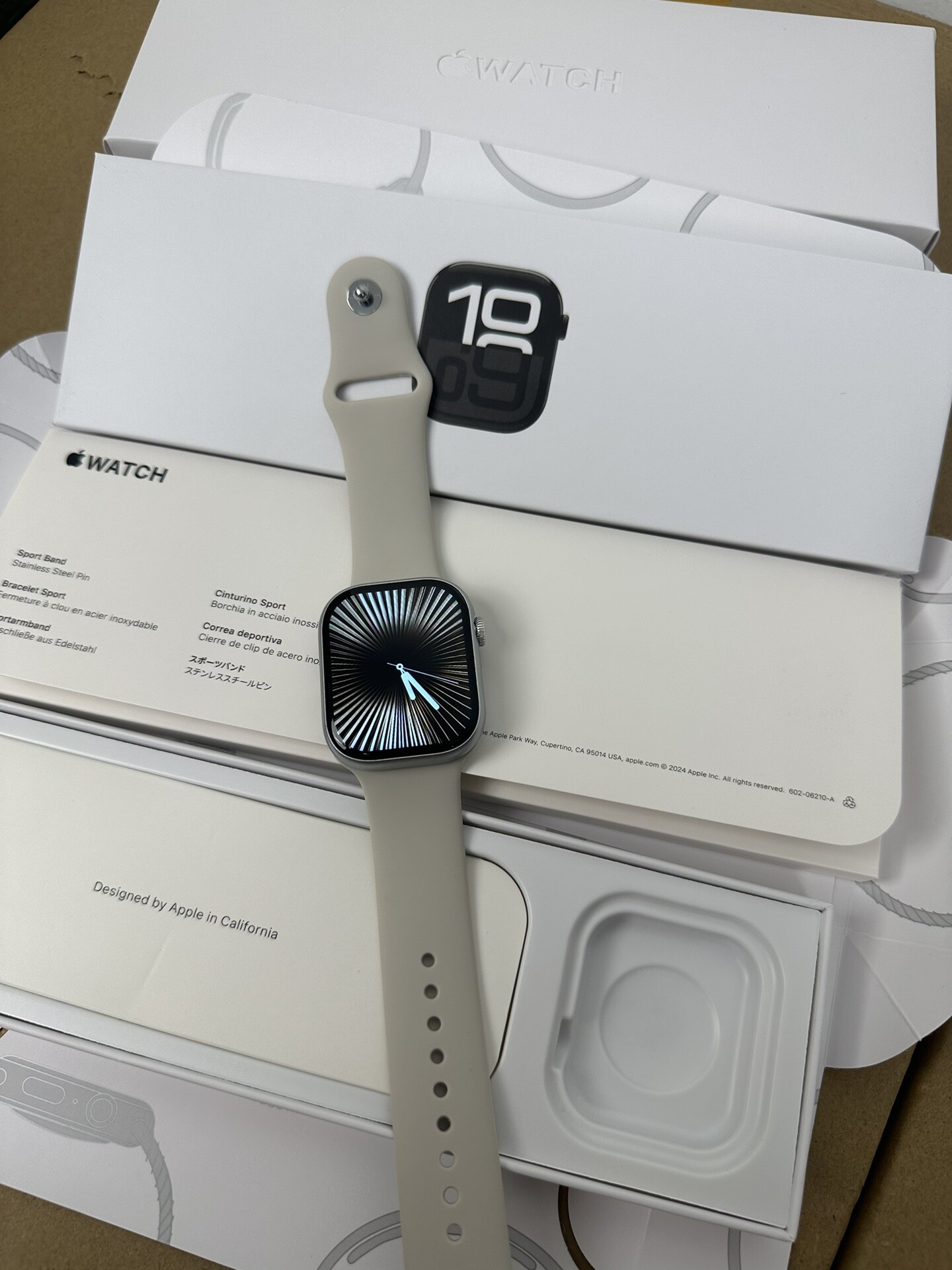 苹果AppleWatch 10代手表 银色