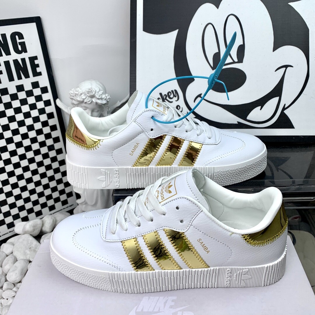 Adidas Originals Gazelle Indoor 啊迪三叶草松糕白金 码数36-44 男女现货
