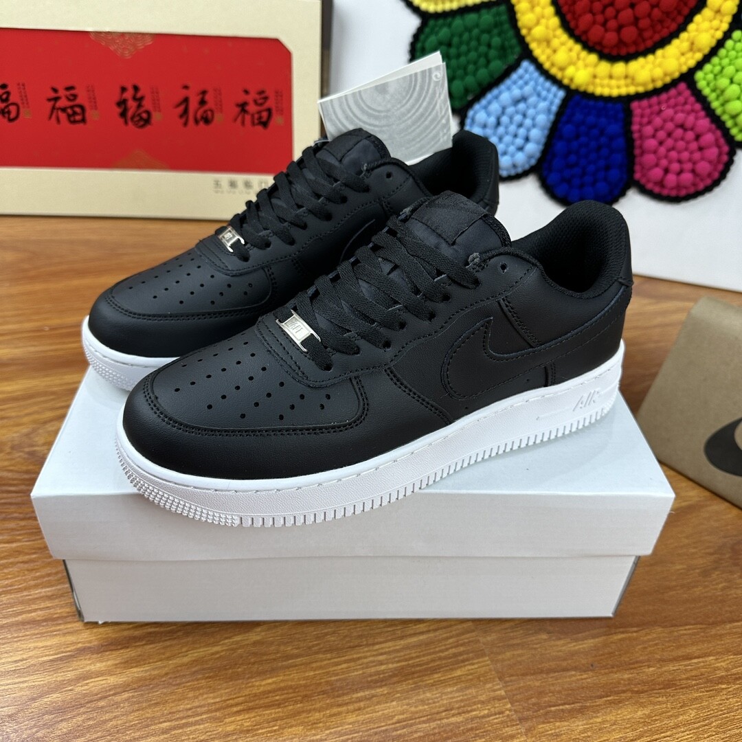 高版本头层皮NK Air Force 1 Low AF1 空军一号低帮  黑白生胶 码数36-44 男女现货