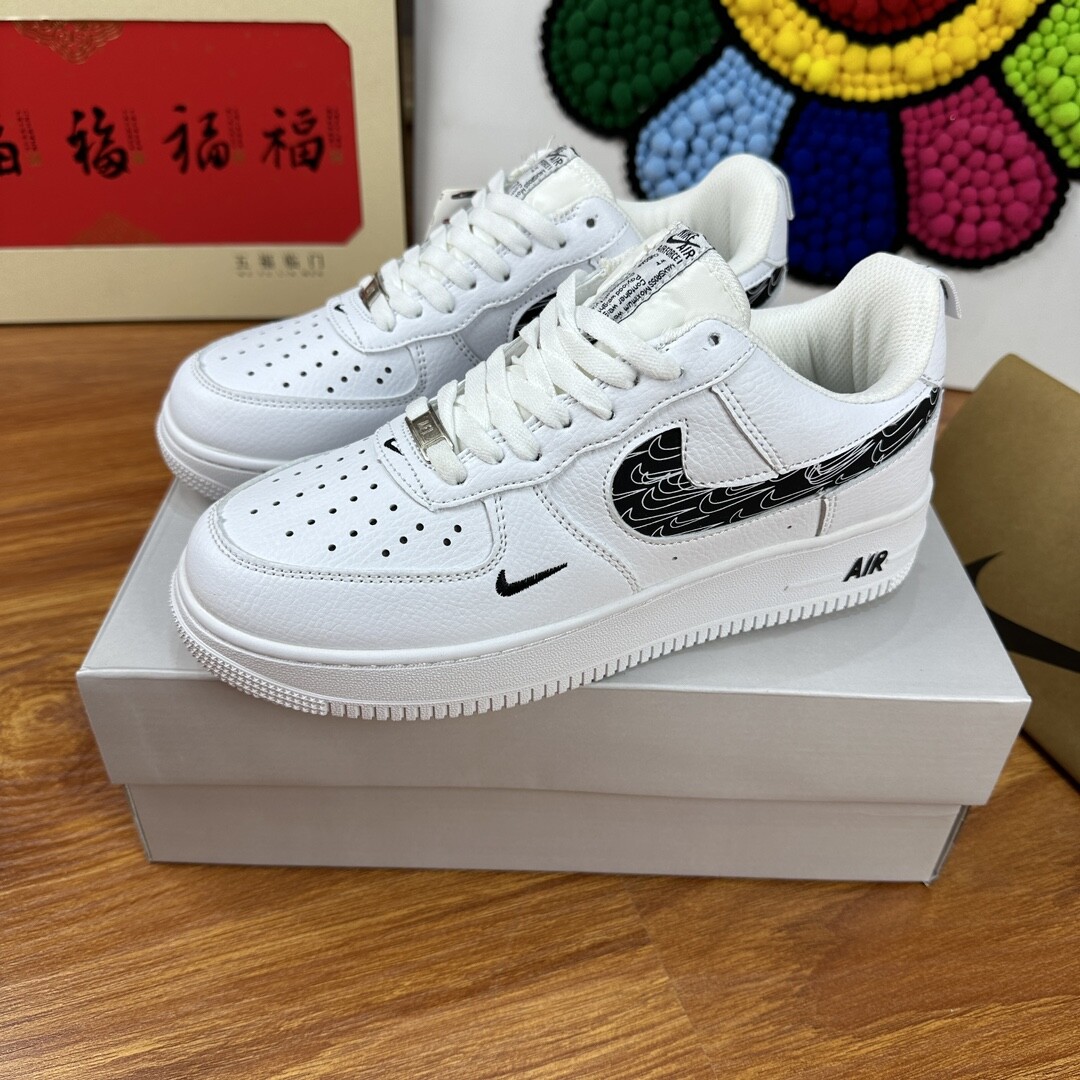 高版本头层皮NK Air Force 1 Low AF1 空军一号低帮  白黑 迷你勾 码数36-44 男女现货