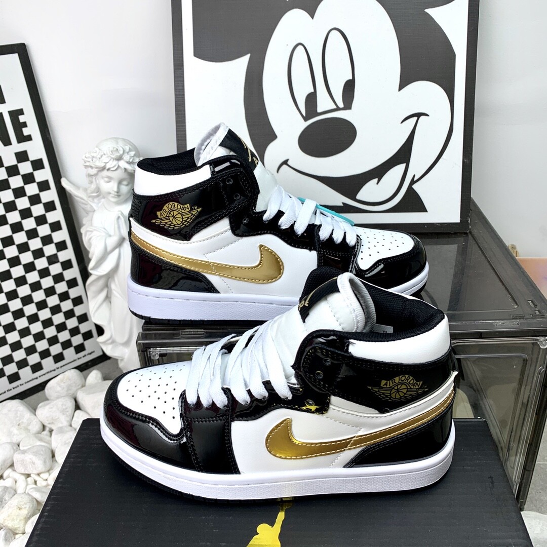 NIke AJ1 Jordan Air Jordan 1 Low AJ高帮白黑金 码数36-44 男女现货