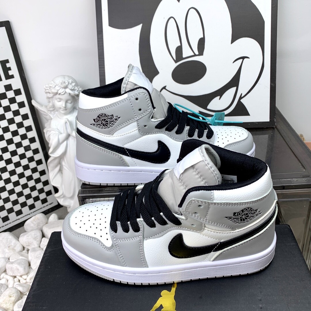 NIke AJ1 Jordan Air Jordan 1 Low AJ高帮烟灰 码数36-44 男女现货
