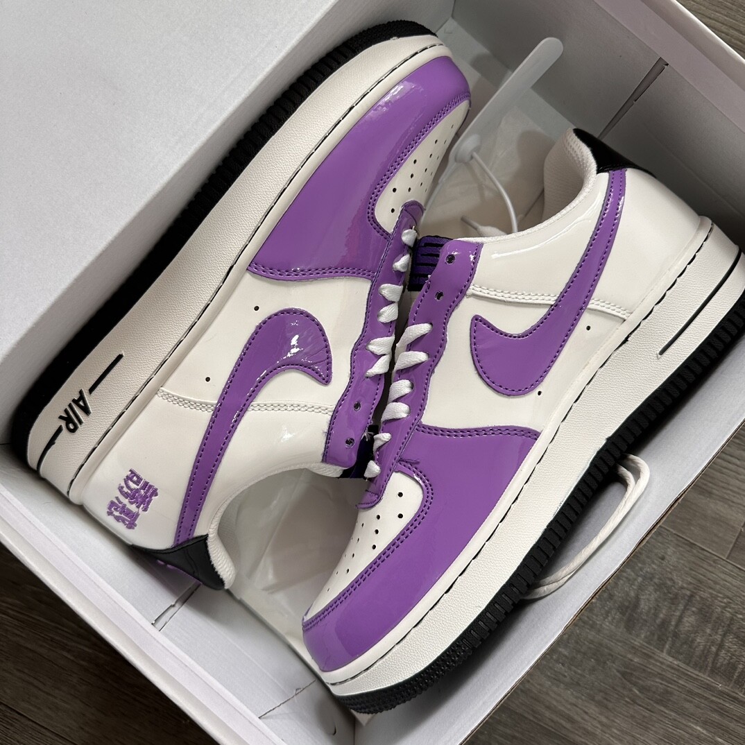高版本 Nike AF1 空军一号 紫白“诱惑” 尺码 36到40 女码现货 （鞋底吱吱响 稳型鞋垫气垫）