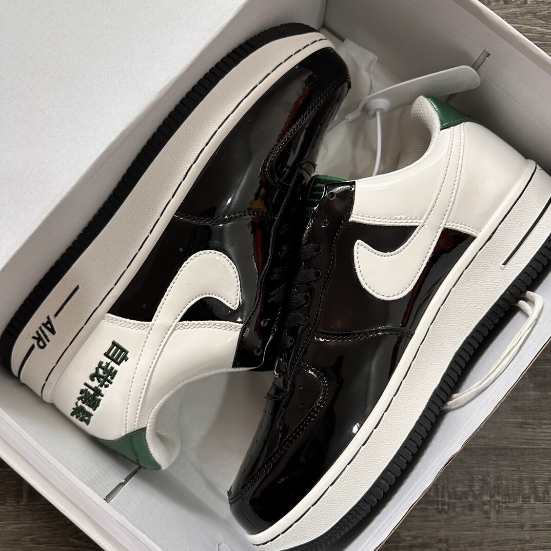 高版本 Nike AF1 空军一号黑白 “自我怀疑” 尺码 40一44 男码现货 （鞋底吱吱响 稳型鞋垫气垫）
