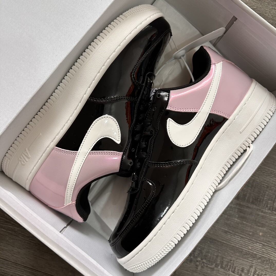 高版本 Nike AF1 空军一号 黑粉 尺码 36到40 女码现货 （鞋底吱吱响 稳型鞋垫气垫）