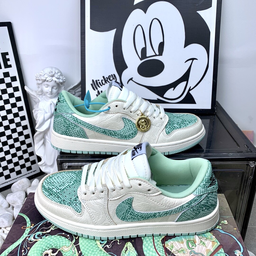 NIke AJ1 Jordan Air Jordan 1 Low AJ低帮青蛇 码数36-44 男女现货