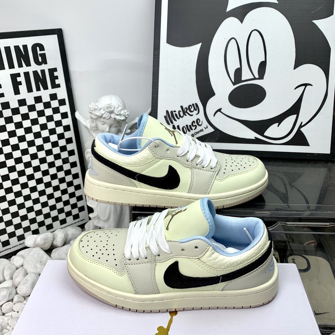 高版本 AJ Jordan Air Jordan 1 Low 耐磨防滑 低帮 复古板鞋 36-44码 AJ低帮2207米灰
