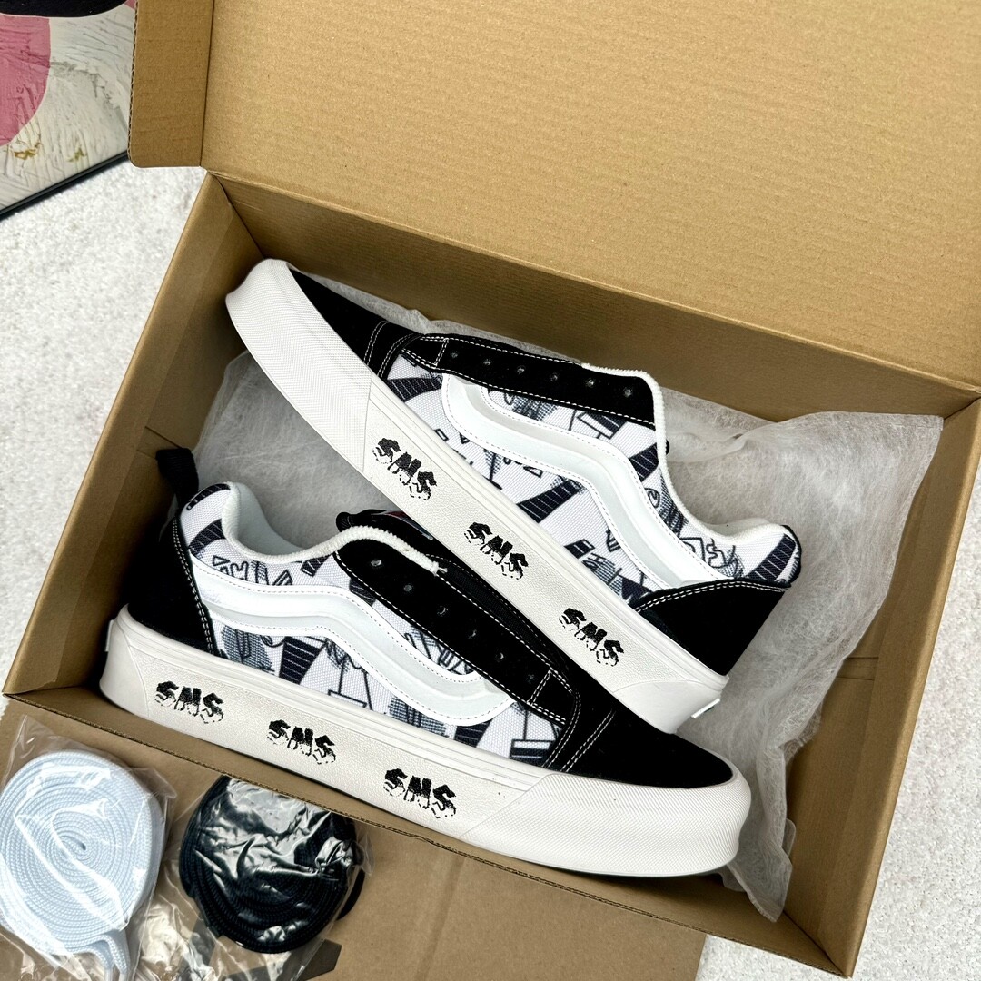 Vans 万斯涂鸦联名 高版本套楦工艺 正确版型 尺码36-44 男女码现货