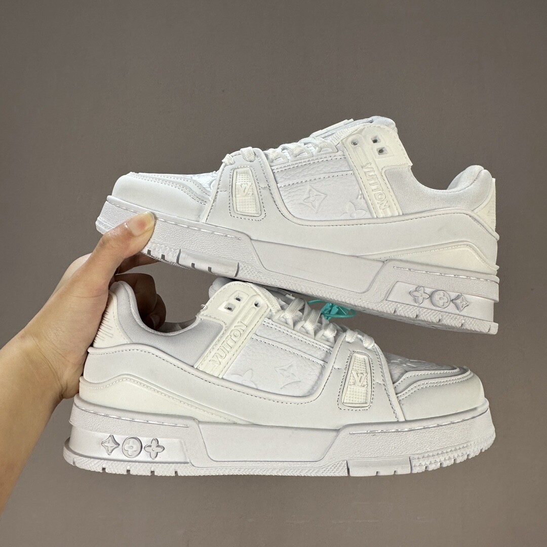 Louis Vuitton 路易威登 Trainer 低帮休闲板鞋 男女同款 经典款全白压花 36-45