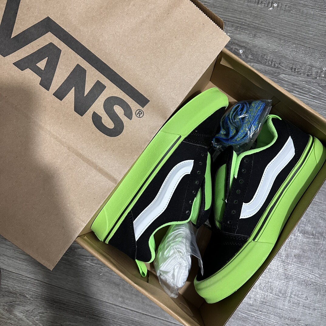 高版本Vans 黑绿 尺码36-44 男女码现货