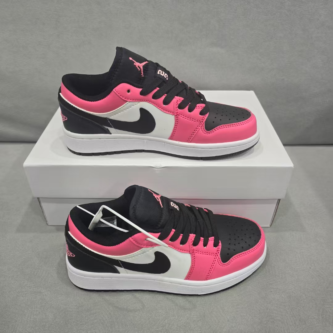  Air Jordan 1 Low Aj1低帮  黑粉 码数36-44 男女现货