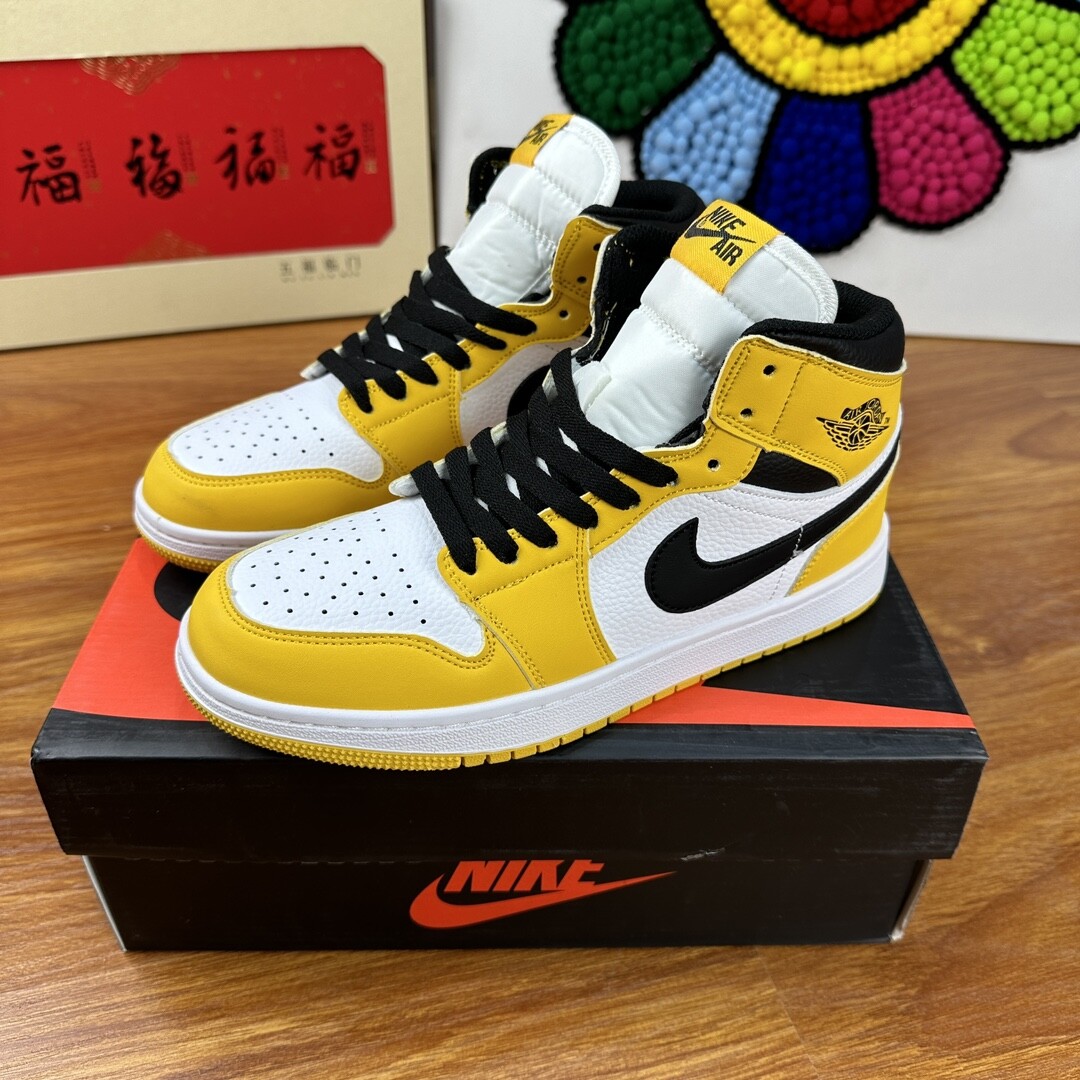  高版本 AJ Jordan Air Jordan 1 Low 耐磨防滑 高帮 白黄 复古板鞋 36-44