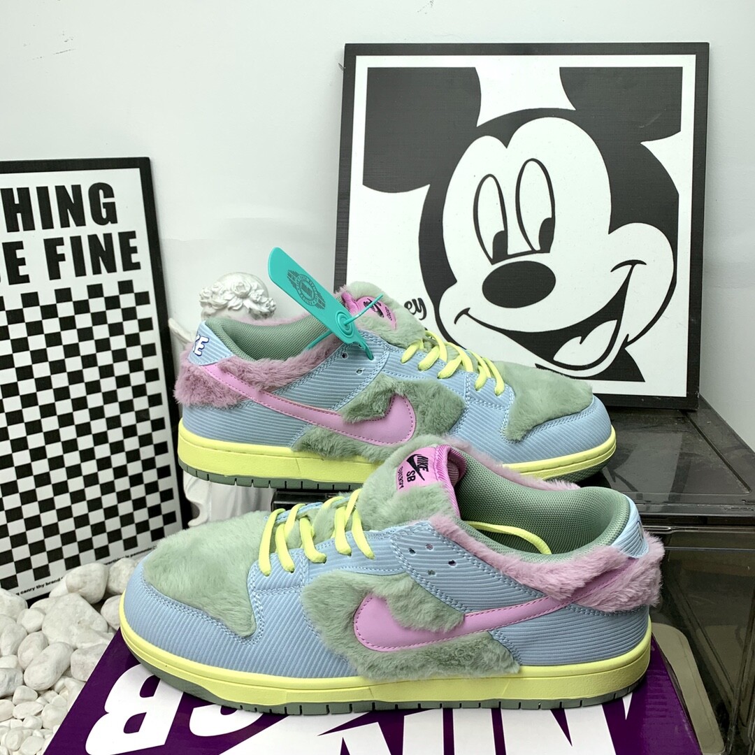Nike Dunk SB 毛线小熊 橡胶底 高版本 尺码36-44 男女码现货