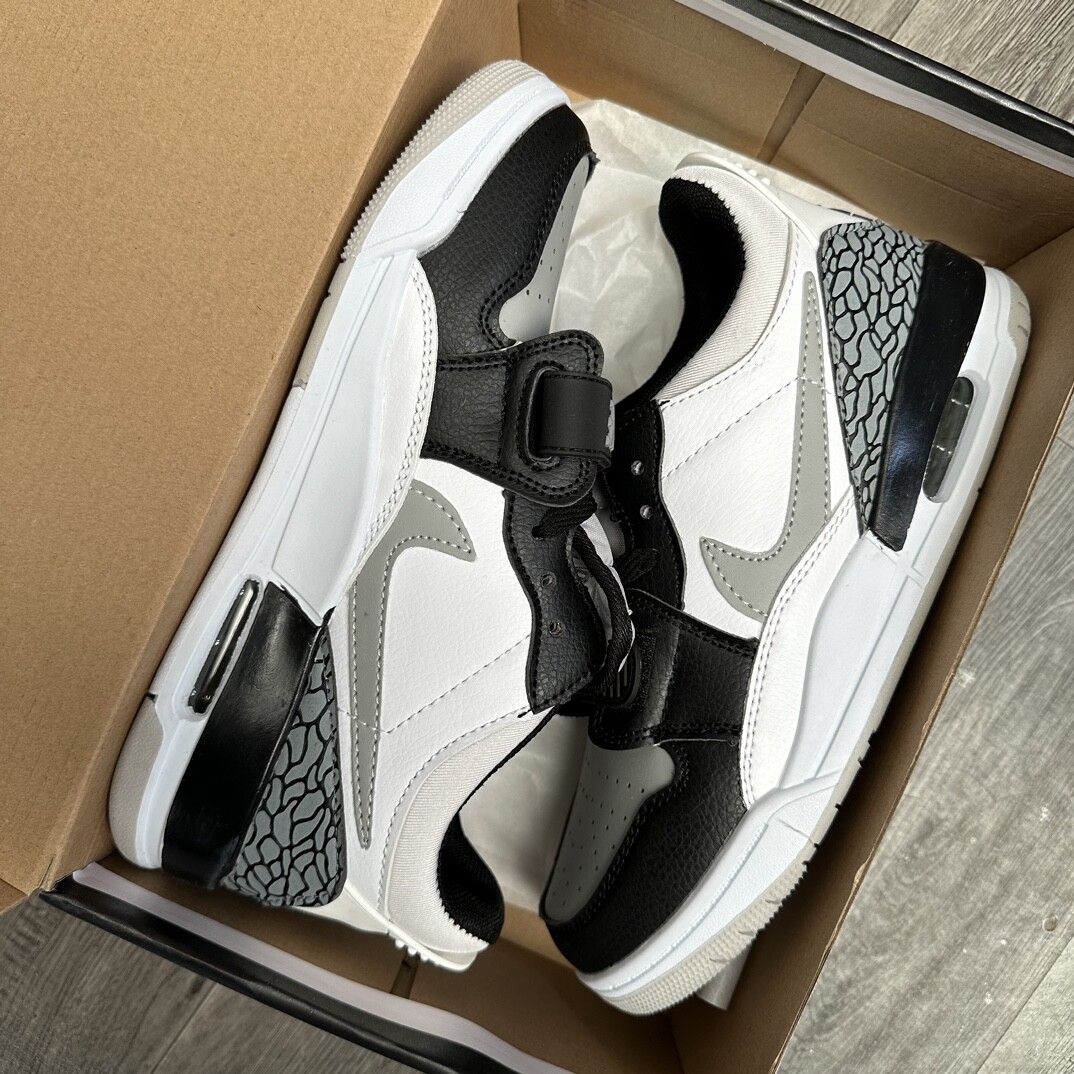  Air Jordan 312Retro  乔丹  白黑烟灰36-44码 男女现货