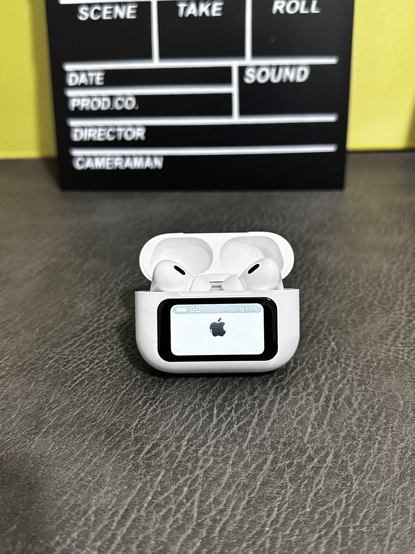 Pro 5显示屏耳机 支持连接app版本 35db真实降噪/通透效果