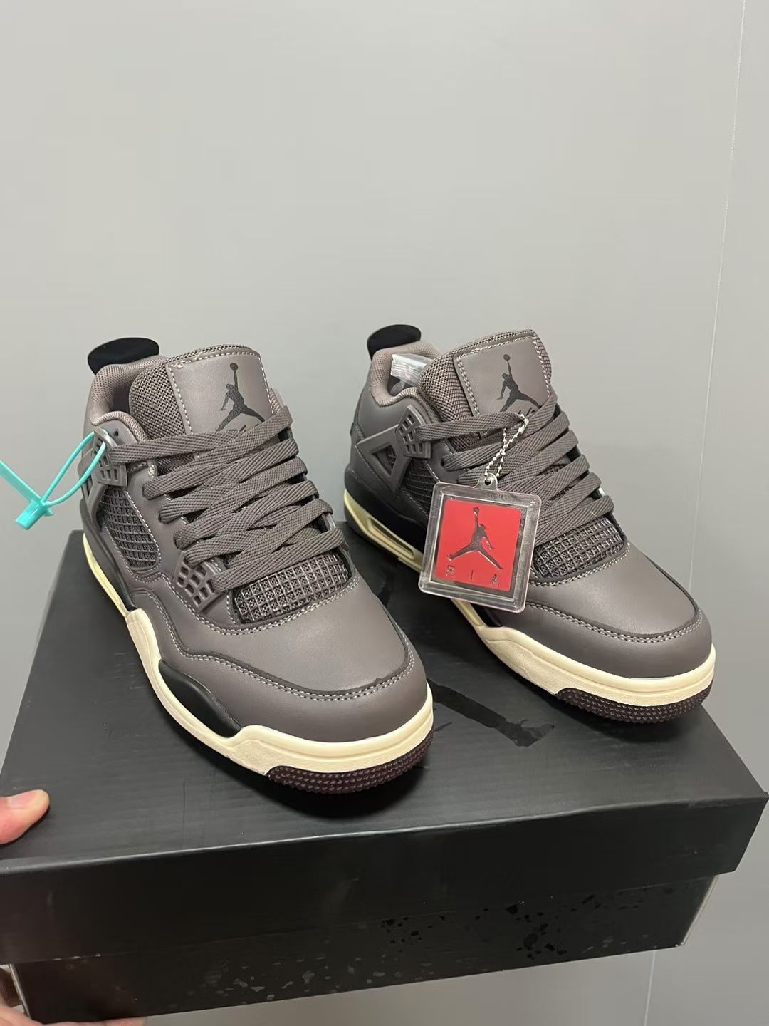  Air Jordan 4 Low Aj4运动鞋 摩卡棕 码数36-44